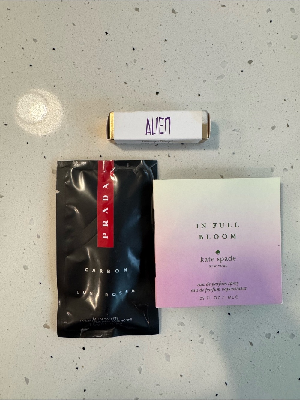 Kate Spade - In Full Bloom, Prada - Carbon Luna Rossa, & Alien Perfume Samples